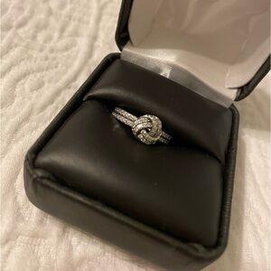 Pandora Silver ring